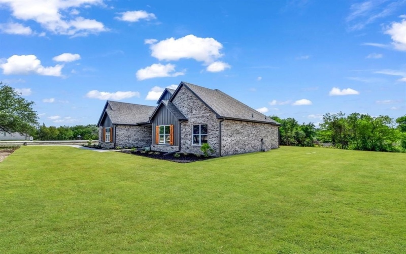 117 Fan Mill Trail, Weatherford, TX 76085, 4 Bedrooms Bedrooms, ,3 BathroomsBathrooms,Residential,For Sale,117 Fan Mill Trail,20907401