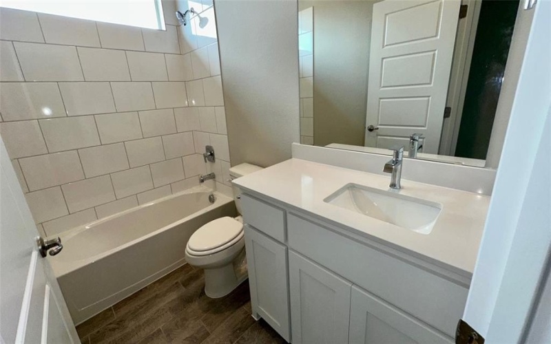 1709 SPARROW Street, Denton, TX 76205, 5 Bedrooms Bedrooms, ,5 BathroomsBathrooms,Residential,For Sale,1709 SPARROW Street,0,20916299