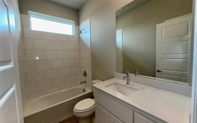 1709 SPARROW Street, Denton, TX 76205, 5 Bedrooms Bedrooms, ,5 BathroomsBathrooms,Residential,For Sale,1709 SPARROW Street,0,20916299