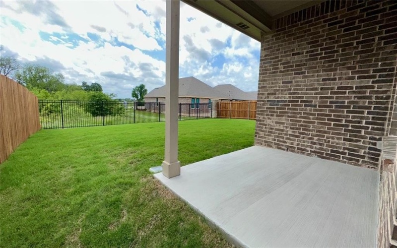 1709 SPARROW Street, Denton, TX 76205, 5 Bedrooms Bedrooms, ,5 BathroomsBathrooms,Residential,For Sale,1709 SPARROW Street,0,20916299