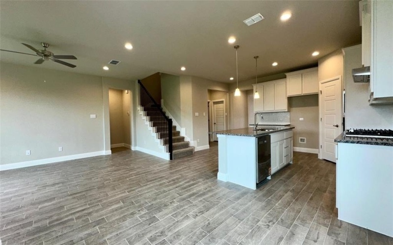1709 SPARROW Street, Denton, TX 76205, 5 Bedrooms Bedrooms, ,5 BathroomsBathrooms,Residential,For Sale,1709 SPARROW Street,0,20916299