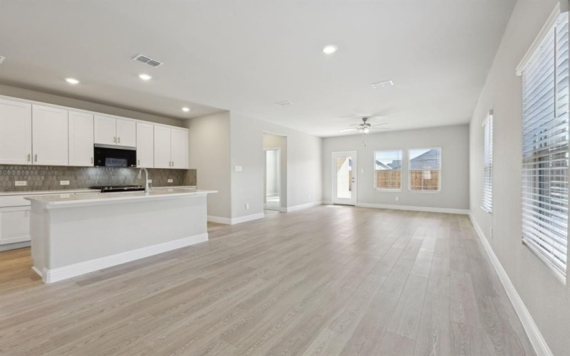 605 Willet Drive, McKinney, TX 75069, 4 Bedrooms Bedrooms, ,2 BathroomsBathrooms,Residential,For Sale,605 Willet Drive,20918092