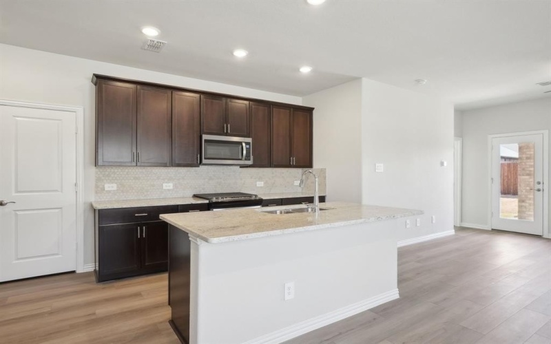 3915 Sandstone Drive, Princeton, TX 75071, 4 Habitaciones Habitaciones , ,2 BañosBaños,Residential,En Venta,3915 Sandstone Drive,20910137