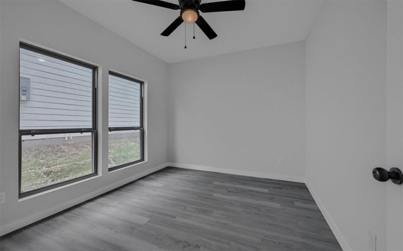 715 E Hanna Street, Denison, TX 75021, 3 Bedrooms Bedrooms, ,2 BathroomsBathrooms,Residential,For Sale,715 E Hanna Street,0,20887350