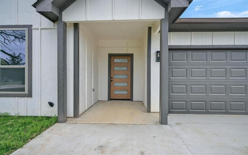 715 E Hanna Street, Denison, TX 75021, 3 Bedrooms Bedrooms, ,2 BathroomsBathrooms,Residential,For Sale,715 E Hanna Street,0,20887350