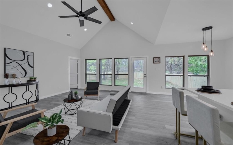 715 E Hanna Street, Denison, TX 75021, 3 Bedrooms Bedrooms, ,2 BathroomsBathrooms,Residential,For Sale,715 E Hanna Street,0,20887350
