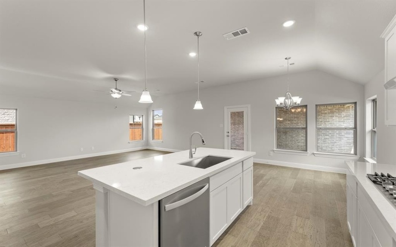 2612 Chester Drive, Celina, TX 75009, 3 Bedrooms Bedrooms, ,2 BathroomsBathrooms,Residential,For Sale,2612 Chester Drive,20916562