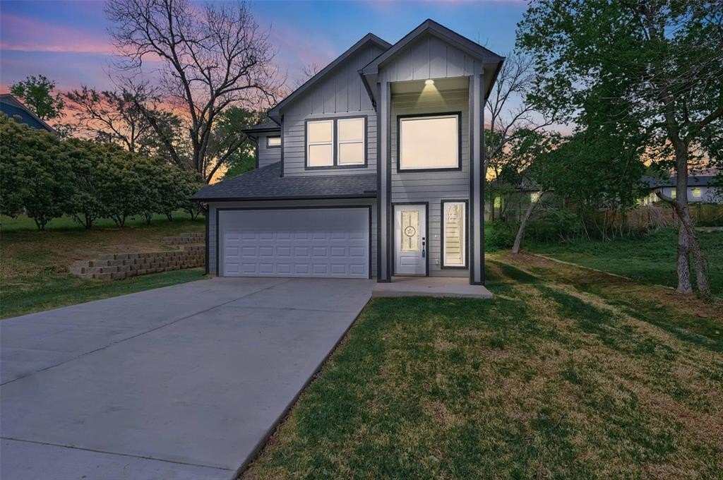 1515 W Main Street, Denison, TX 75020, 3 Bedrooms Bedrooms, ,2 BathroomsBathrooms,Residential,For Sale,1515 W Main Street,20893059