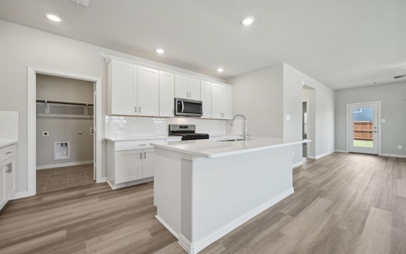 521 Willet Drive, McKinney, TX 75069, 4 Bedrooms Bedrooms, ,2 BathroomsBathrooms,Residential,For Sale,521 Willet Drive,20918217