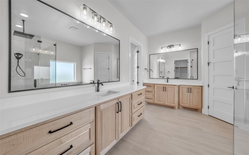 2017 Downslope Lane, Weatherford, TX 76087, 4 Habitaciones Habitaciones , ,3 BañosBaños,Residential,En Venta,2017 Downslope Lane,20893177