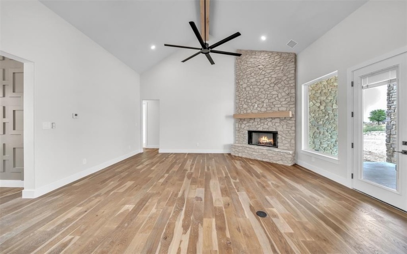 2017 Downslope Lane, Weatherford, TX 76087, 4 Habitaciones Habitaciones , ,3 BañosBaños,Residential,En Venta,2017 Downslope Lane,20893177