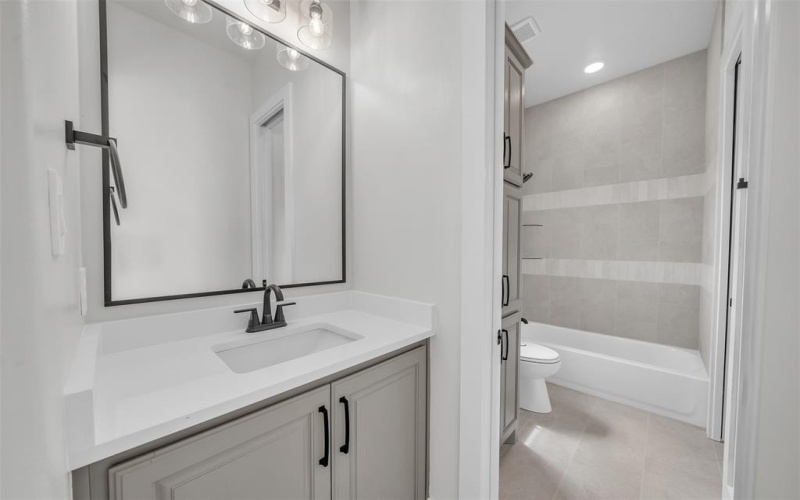 2017 Downslope Lane, Weatherford, TX 76087, 4 Habitaciones Habitaciones , ,3 BañosBaños,Residential,En Venta,2017 Downslope Lane,20893177