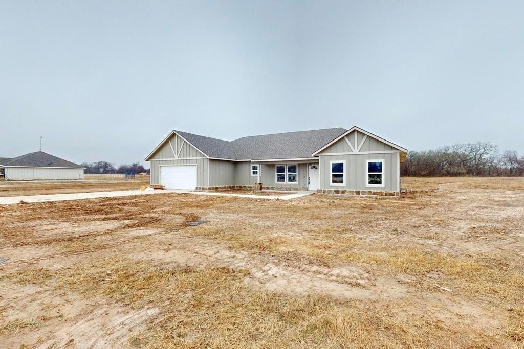 1213 E Gibtown Road, Poolville, TX 76487, 3 Bedrooms Bedrooms, ,2 BathroomsBathrooms,Residential,For Sale,1213 E Gibtown Road,20922086