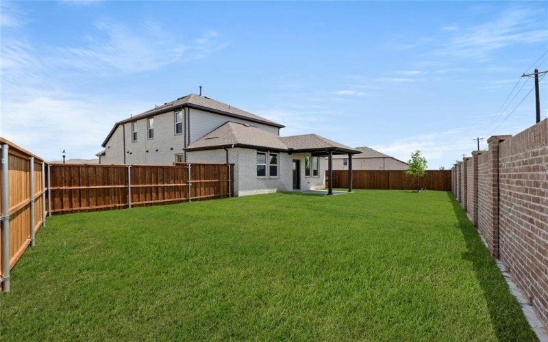 5945 Laurel Lake Lane, Pilot Point, TX 76258, 4 Habitaciones Habitaciones , ,2 BañosBaños,Residential,En Venta,5945 Laurel Lake Lane,20920243
