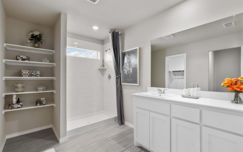 417 LUBBOCK Drive, Azle, TX 76020, 4 Bedrooms Bedrooms, ,3 BathroomsBathrooms,Residential,For Sale,417 LUBBOCK Drive,20910298