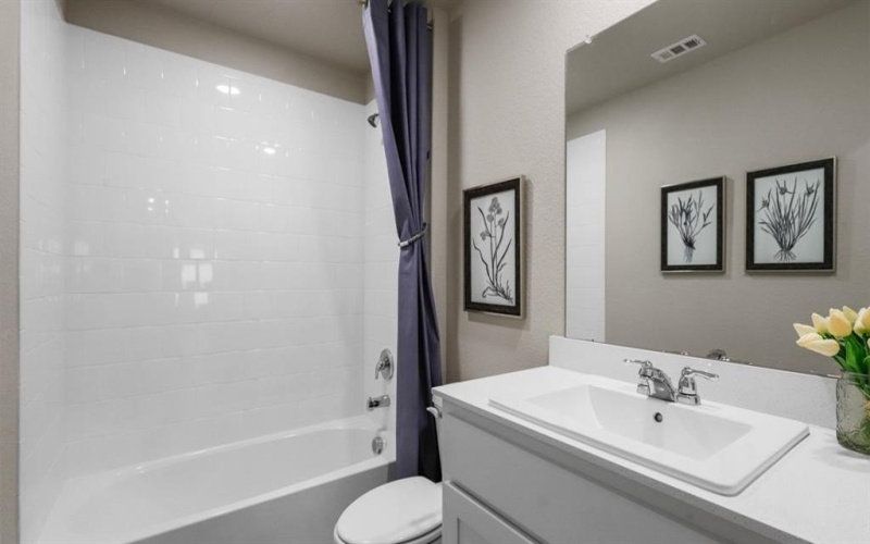 417 LUBBOCK Drive, Azle, TX 76020, 4 Bedrooms Bedrooms, ,3 BathroomsBathrooms,Residential,For Sale,417 LUBBOCK Drive,20910298