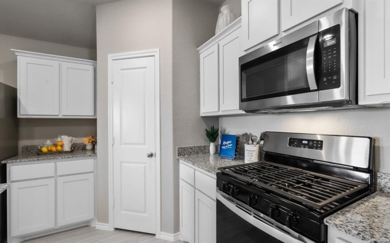 417 LUBBOCK Drive, Azle, TX 76020, 4 Bedrooms Bedrooms, ,3 BathroomsBathrooms,Residential,For Sale,417 LUBBOCK Drive,20910298