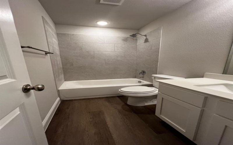 7935 Hull Avenue, Dallas, TX 75216, 4 Habitaciones Habitaciones , ,2 BañosBaños,Residential,En Venta,7935 Hull Avenue,20924557