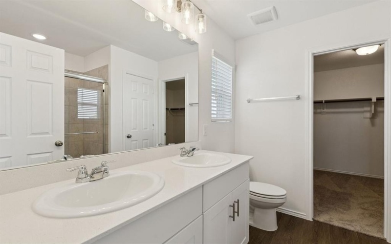 2051 Pleasant Knoll Circle, Forney, TX 75126, 4 Bedrooms Bedrooms, ,3 BathroomsBathrooms,Residential,For Sale,2051 Pleasant Knoll Circle,20928914