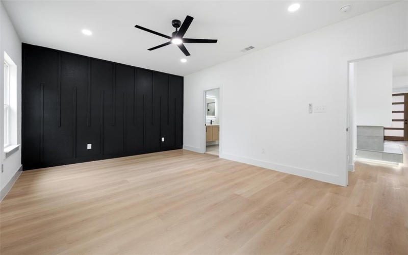 3900 De Maggio Avenue, Dallas, TX 75210, 4 Bedrooms Bedrooms, ,2 BathroomsBathrooms,Residential,For Sale,3900 De Maggio Avenue,20929406
