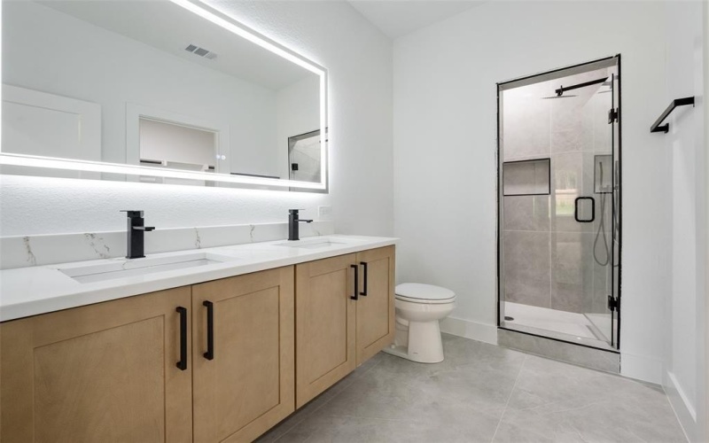 3900 De Maggio Avenue, Dallas, TX 75210, 4 Bedrooms Bedrooms, ,2 BathroomsBathrooms,Residential,For Sale,3900 De Maggio Avenue,20929406