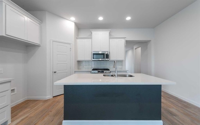 233 Pintail Lane, Rhome, TX 76078, 4 Habitaciones Habitaciones , ,3 BañosBaños,Residential,En Venta,233 Pintail Lane,20925823