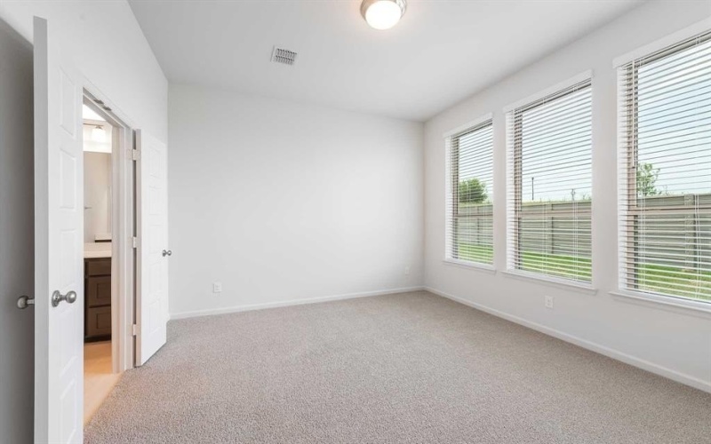 233 Pintail Lane, Rhome, TX 76078, 4 Habitaciones Habitaciones , ,3 BañosBaños,Residential,En Venta,233 Pintail Lane,20925823