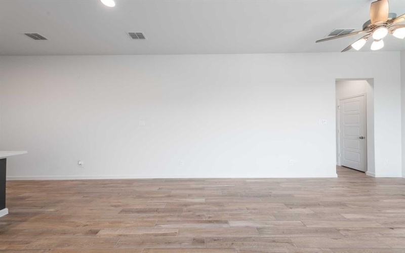 233 Pintail Lane, Rhome, TX 76078, 4 Habitaciones Habitaciones , ,3 BañosBaños,Residential,En Venta,233 Pintail Lane,20925823