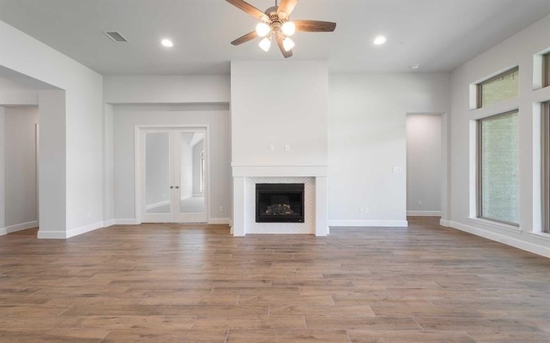 129 Chisos Court, Rhome, TX 76078, 4 Habitaciones Habitaciones , ,3 BañosBaños,Residential,En Venta,129 Chisos Court,20927455