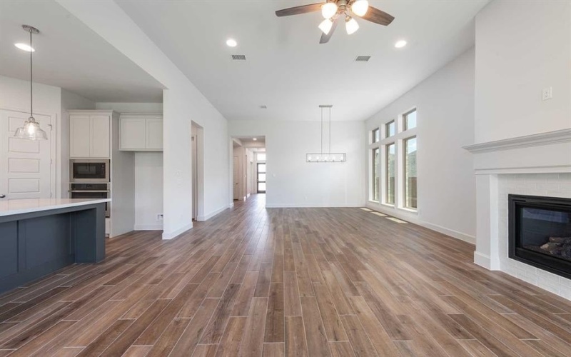 150 Sandie Drive, Rhome, TX 76078, 4 Habitaciones Habitaciones , ,3 BañosBaños,Residential,En Venta,150 Sandie Drive,20927551