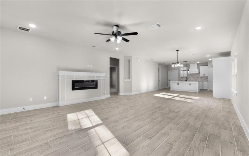 4405 Baylor Street, Fort Worth, TX 76119, 4 Bedrooms Bedrooms, ,2 BathroomsBathrooms,Residential,For Sale,4405 Baylor Street,20934592