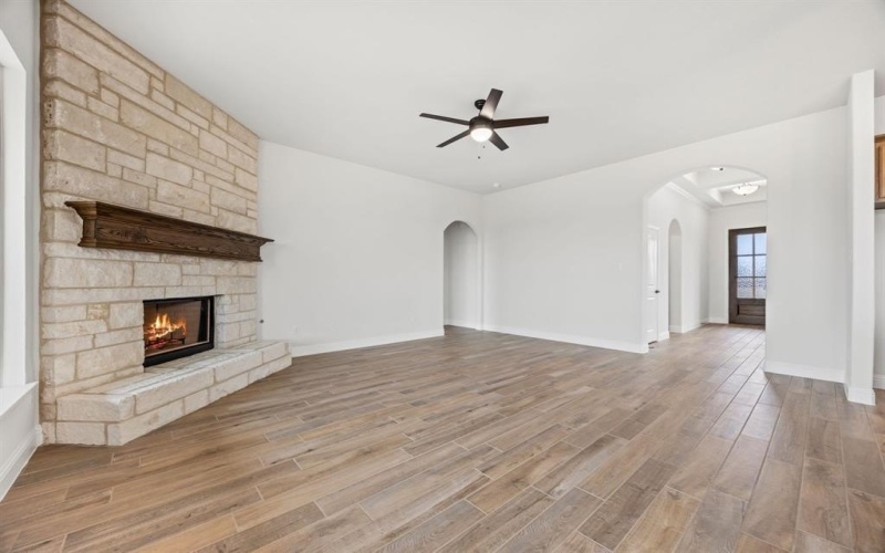 805 Anthem Lane, Forney, TX 75126, 4 Habitaciones Habitaciones , ,2 BañosBaños,Residential,En Venta,805 Anthem Lane,20934622