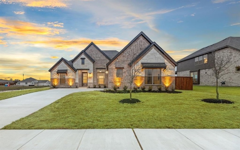 805 Anthem Lane, Forney, TX 75126, 4 Habitaciones Habitaciones , ,2 BañosBaños,Residential,En Venta,805 Anthem Lane,20934622