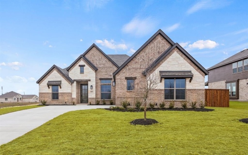 805 Anthem Lane, Forney, TX 75126, 4 Habitaciones Habitaciones , ,2 BañosBaños,Residential,En Venta,805 Anthem Lane,20934622