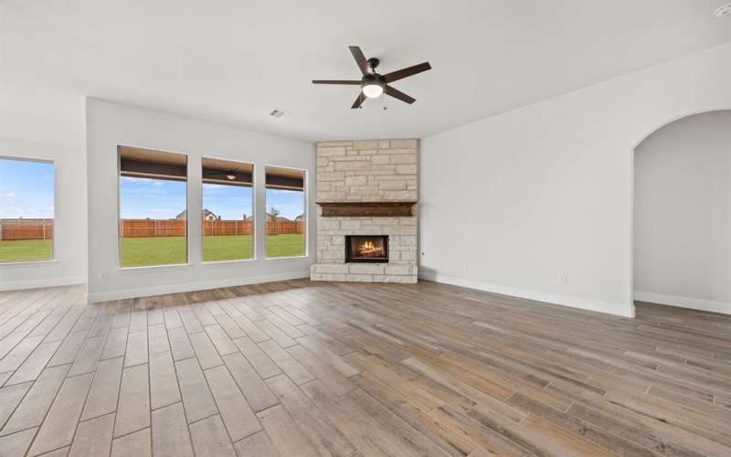 805 Anthem Lane, Forney, TX 75126, 4 Habitaciones Habitaciones , ,2 BañosBaños,Residential,En Venta,805 Anthem Lane,20934622