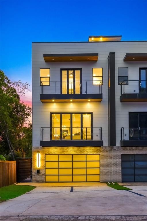 1921 Pollard Street, Dallas, TX 75208, 3 Bedrooms Bedrooms, ,3 BathroomsBathrooms,Residential,For Sale,1921 Pollard Street,20929895