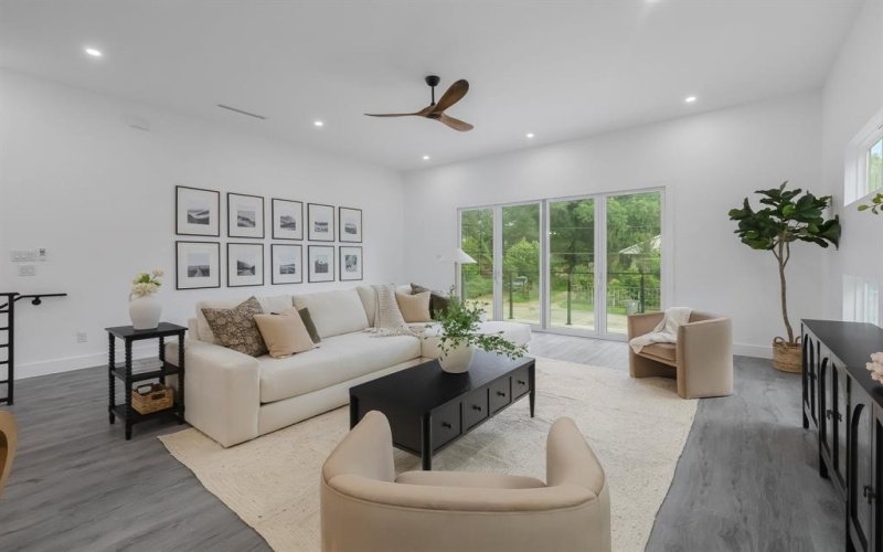 1921 Pollard Street, Dallas, TX 75208, 3 Bedrooms Bedrooms, ,3 BathroomsBathrooms,Residential,For Sale,1921 Pollard Street,20929895