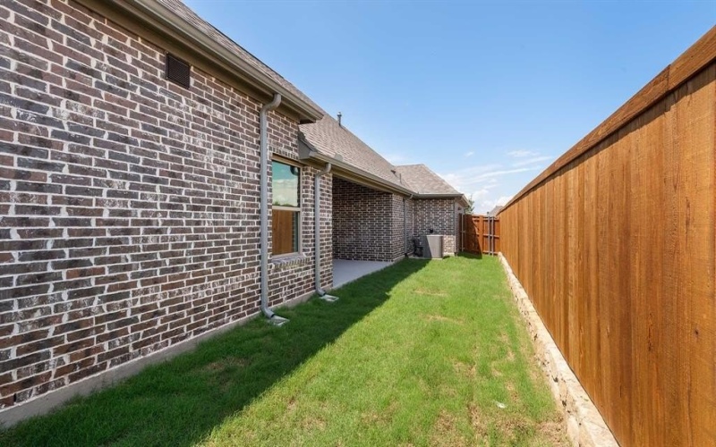 526 Callum Parkway, Celina, TX 75009, 3 Bedrooms Bedrooms, ,2 BathroomsBathrooms,Residential,For Sale,526 Callum Parkway,0,20934726