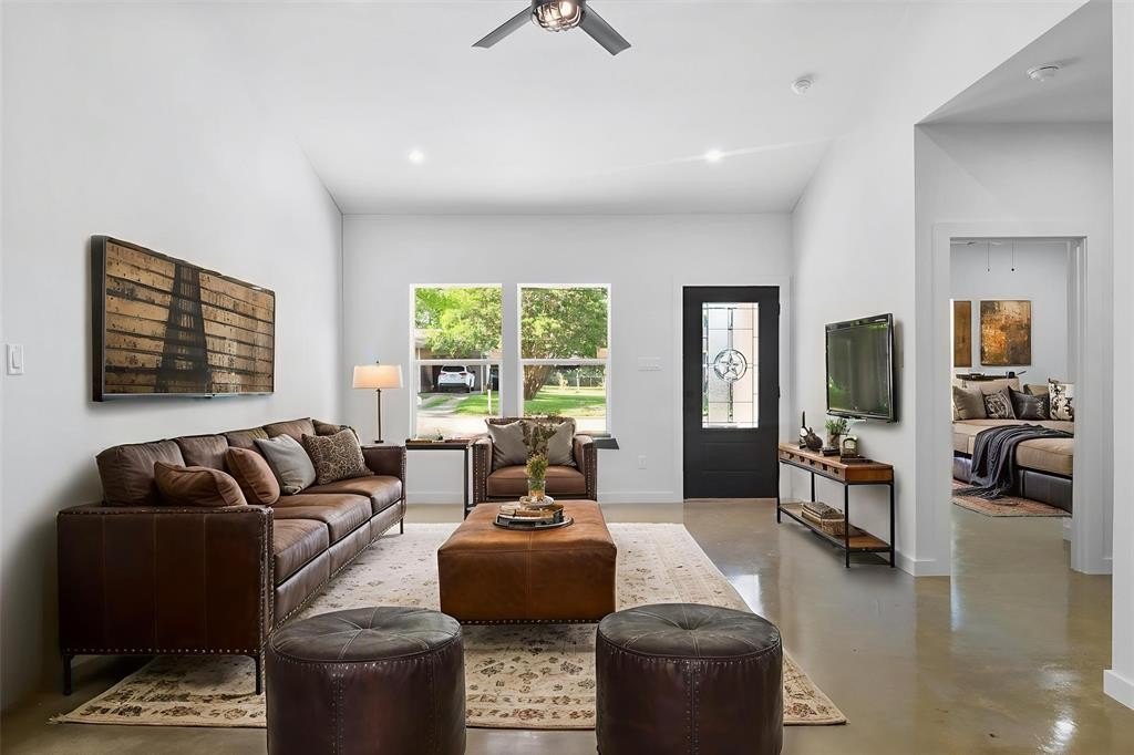 204 Gorman Street, Corsicana, TX 75110, 3 Bedrooms Bedrooms, ,2 BathroomsBathrooms,Residential,For Sale,204 Gorman Street,20929876