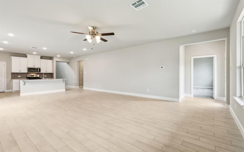 611 Rain Barrel Place, Weston, TX 75009, 4 Habitaciones Habitaciones , ,3 BañosBaños,Residential,En Venta,611 Rain Barrel Place,0,20934786