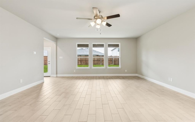 611 Rain Barrel Place, Weston, TX 75009, 4 Habitaciones Habitaciones , ,3 BañosBaños,Residential,En Venta,611 Rain Barrel Place,0,20934786