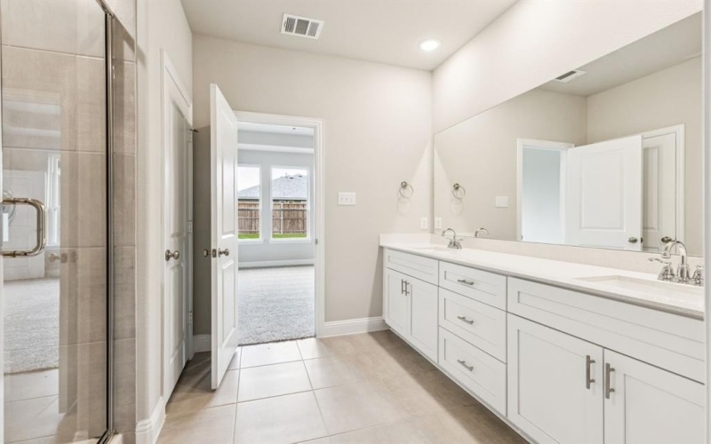 611 Rain Barrel Place, Weston, TX 75009, 4 Habitaciones Habitaciones , ,3 BañosBaños,Residential,En Venta,611 Rain Barrel Place,0,20934786