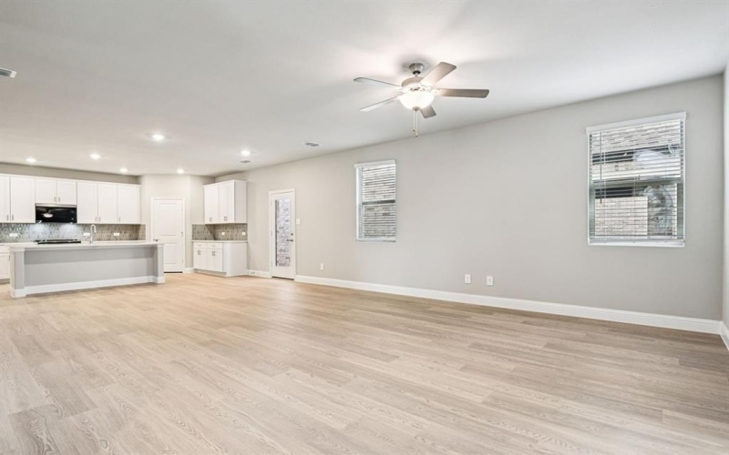2732 Big Bend Mews, Corinth, TX 76210, 3 Habitaciones Habitaciones , ,2 BañosBaños,Residential,En Venta,2732 Big Bend Mews,20932905
