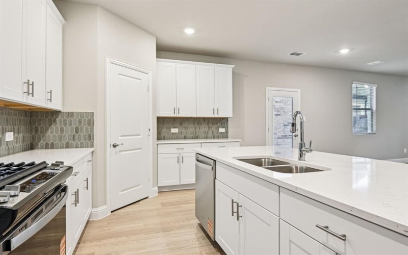 2732 Big Bend Mews, Corinth, TX 76210, 3 Habitaciones Habitaciones , ,2 BañosBaños,Residential,En Venta,2732 Big Bend Mews,20932905