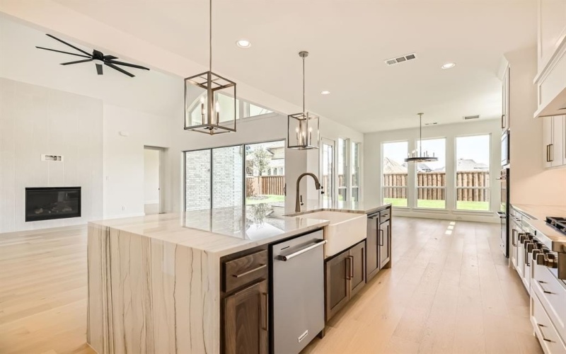 2730 Ambergate Lane, Prosper, TX 75078, 4 Habitaciones Habitaciones , ,5 BañosBaños,Residential,En Venta,2730 Ambergate Lane,0,20935093