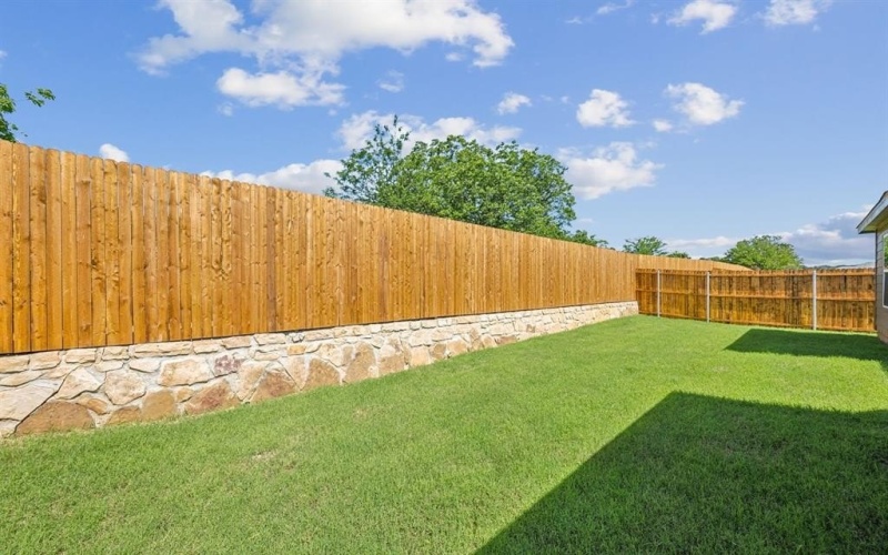 2824 Pecan Park Drive, Denton, TX 76208, 3 Bedrooms Bedrooms, ,2 BathroomsBathrooms,Residential,For Sale,2824 Pecan Park Drive,0,20930450