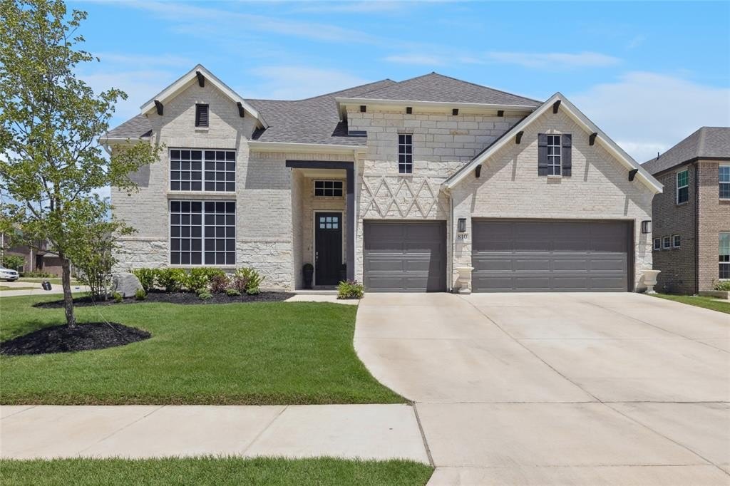 810 Brenda Drive, Mansfield, TX 76063, 4 Bedrooms Bedrooms, ,3 BathroomsBathrooms,Residential,For Sale,810 Brenda Drive,20933174