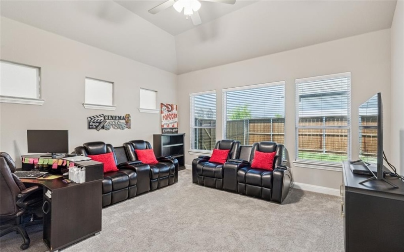 810 Brenda Drive, Mansfield, TX 76063, 4 Bedrooms Bedrooms, ,3 BathroomsBathrooms,Residential,For Sale,810 Brenda Drive,20933174