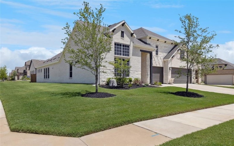 810 Brenda Drive, Mansfield, TX 76063, 4 Bedrooms Bedrooms, ,3 BathroomsBathrooms,Residential,For Sale,810 Brenda Drive,20933174