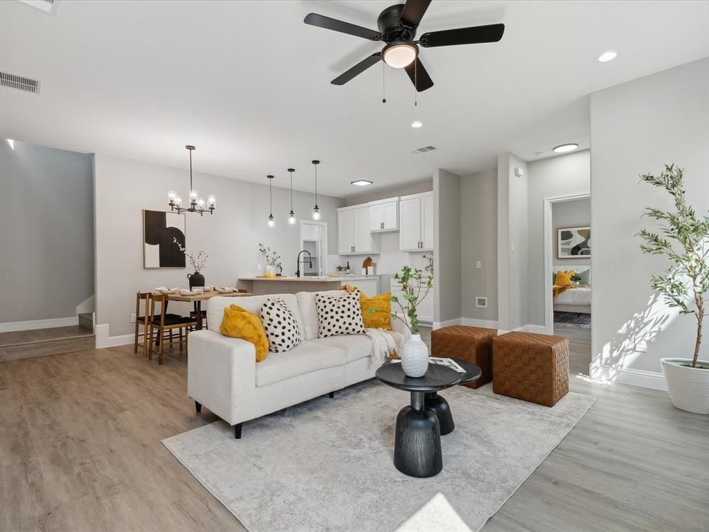 6301 Pebble Avenue, Dallas, TX 75217, 3 Bedrooms Bedrooms, ,2 BathroomsBathrooms,Residential,For Sale,6301 Pebble Avenue,20933244